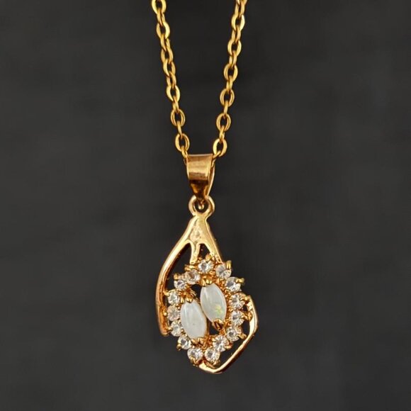 Vintage OPAL Pendant Necklace, Dolphin Ore 18K Gold Electroplate - Picture 1 of 6